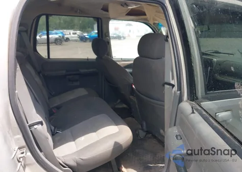 2004 Ford Explorer Sport Trac Adrenalin/Xls/Xlt z USA, uszkodzony, nr VIN 1FMZU67K74UC39626